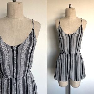 H&M BLACK & WHITE STRIPED SLEEVELESS ROMPER - 2